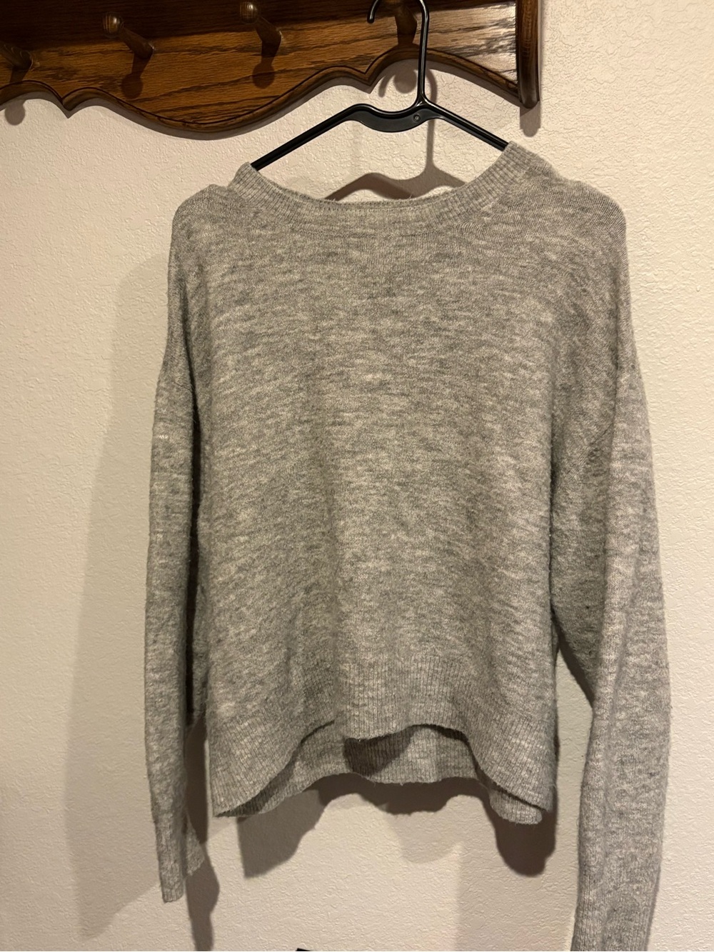 H&M Heather Gray Knit Sweater - Soft Cozy Pullover